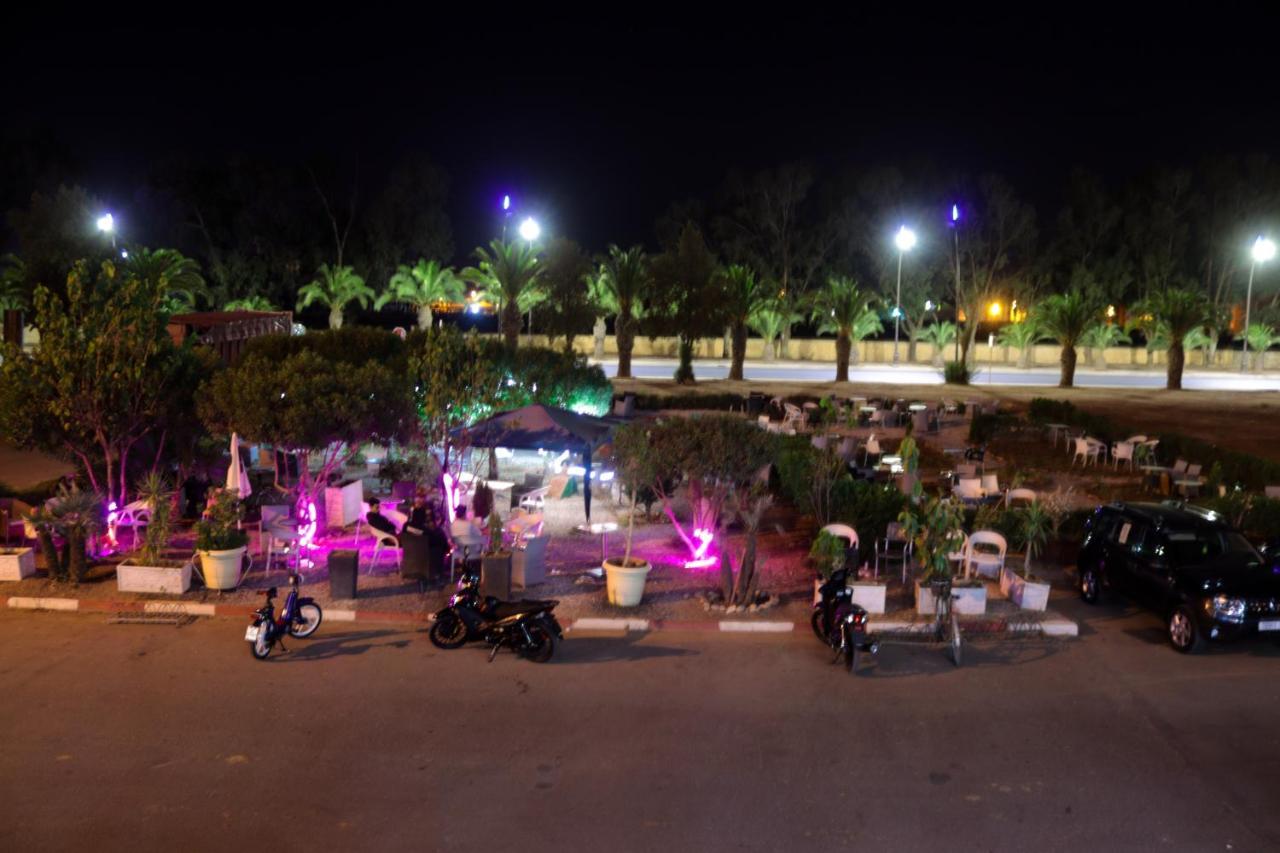 Hotel Borj El Arab Kourigha Buitenkant foto